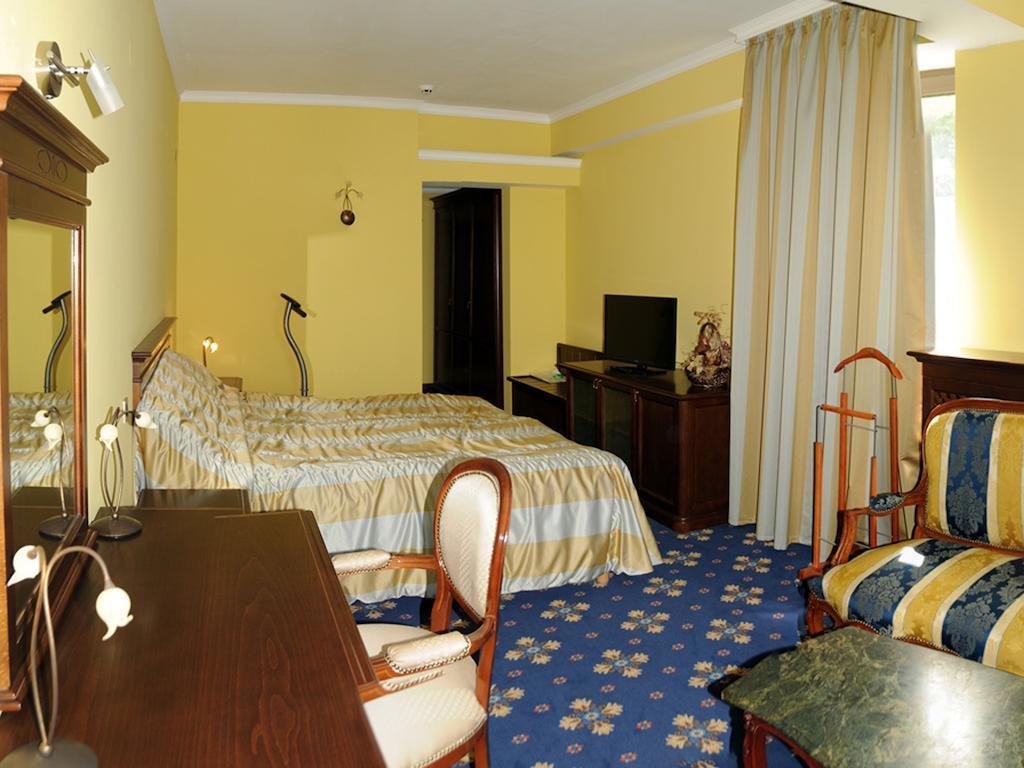 Hotel Granit Ohrid Bagian luar foto