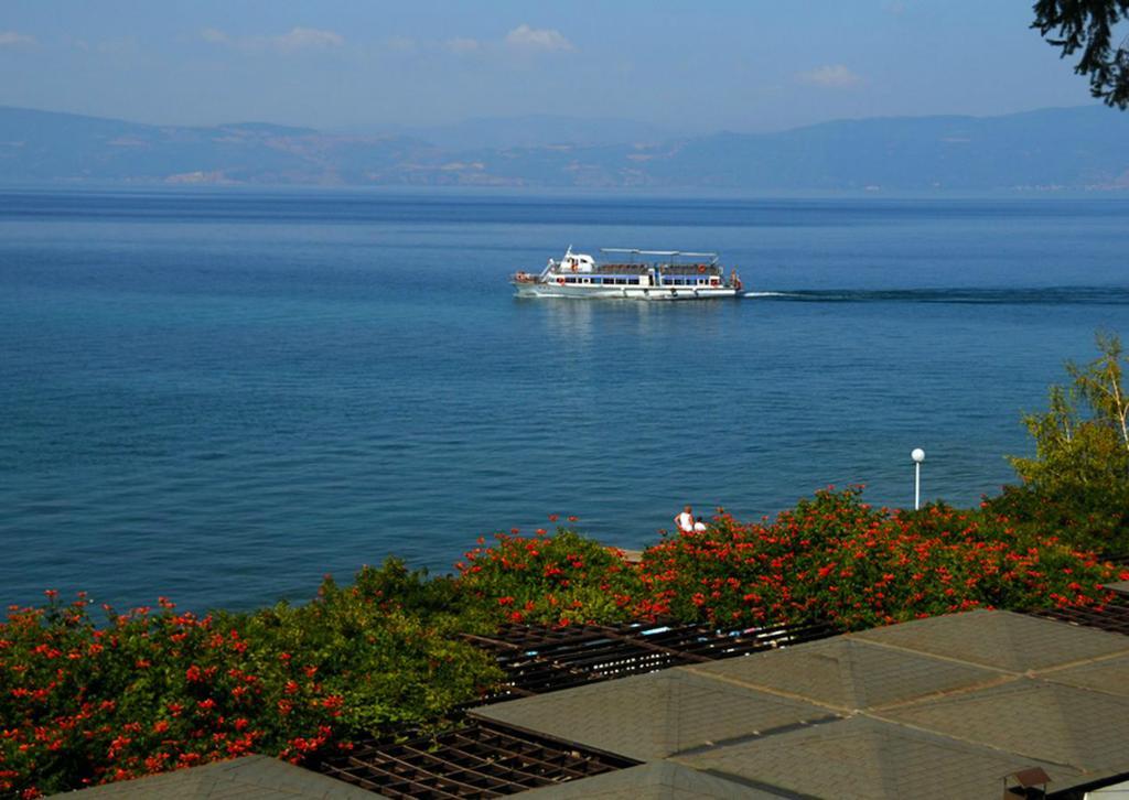 Hotel Granit Ohrid Bagian luar foto