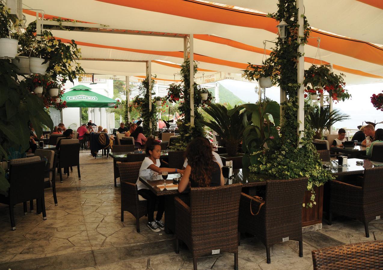 Hotel Granit Ohrid Bagian luar foto