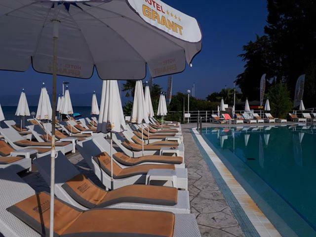 Hotel Granit Ohrid Bagian luar foto